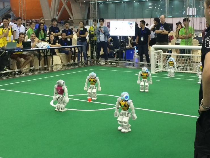 “高大上”的机器人世界杯RoboCup也能如此“接地气”1