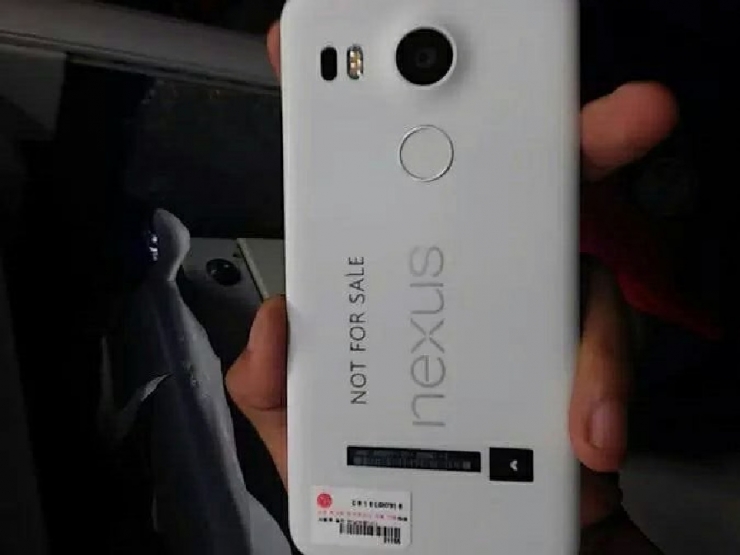 LG或与谷歌合作推智能手表Nemo，据说屏幕惊人1