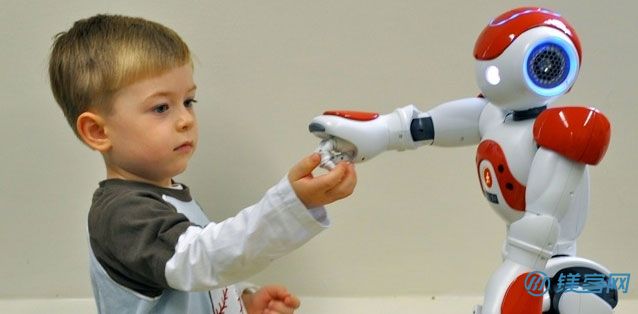机器人NAO：为自闭症儿童散去阴霾2