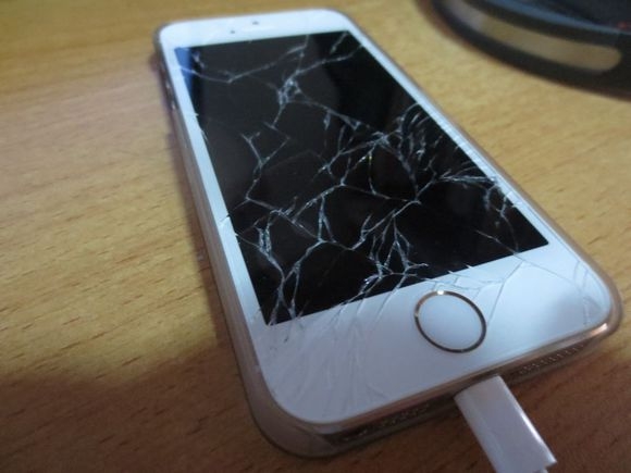 苹果又获新专利，iPhone屏幕防摔有新招1