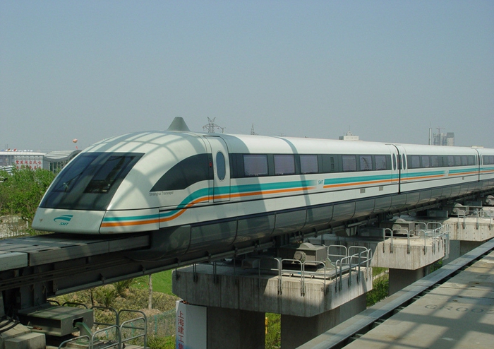 中国首条自主磁悬浮铁路即将试运行，更快更经济！1