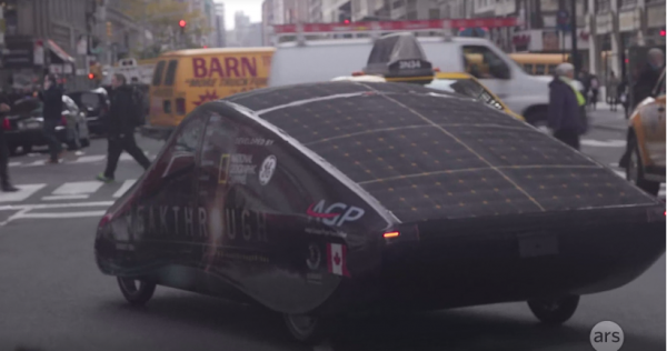 PK蝙蝠车，华裔打造的太阳能赛车惊现美国街头2