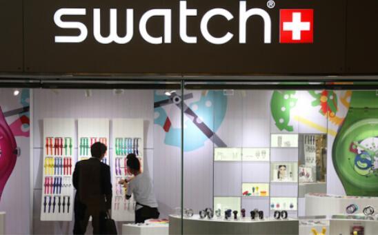 斯沃琪推出三款智能手表，将与苹果等品牌竞争可穿戴设备市场1