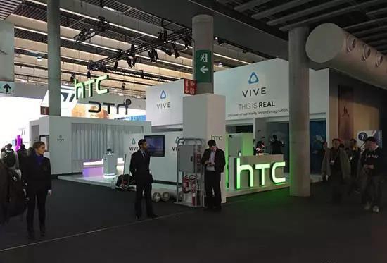 连上 HTC 10，你或许可用 HTC Vive 与朋友通话4