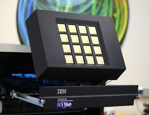 IBM 模拟人脑的芯片电脑已出货，想要吗？1