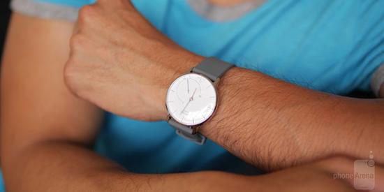 诺基亚收购智能手表厂商，进入数字健康领域