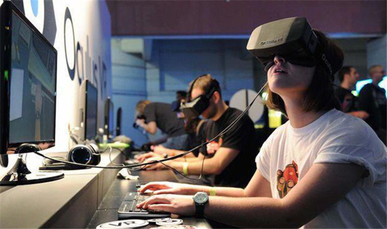外媒撂大话！中国将成为全球VR市场发展中心