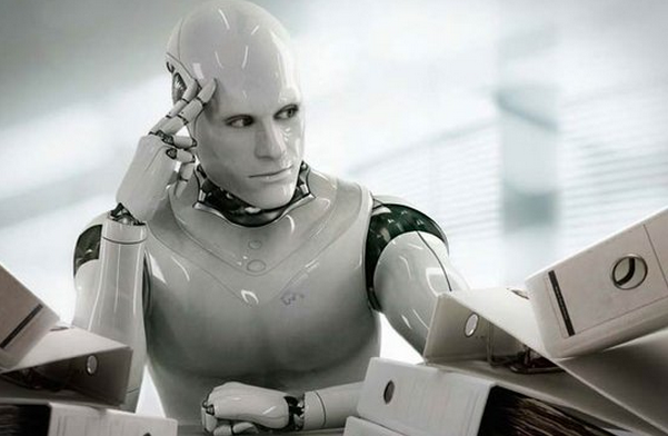 智囊机器人：让我为你解答工作中的任何问题！