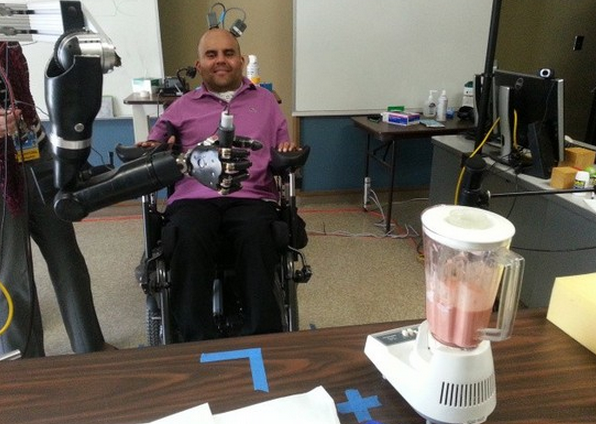 用机器学习修复受损神经，给瘫痪者一个“痊愈”的机会！