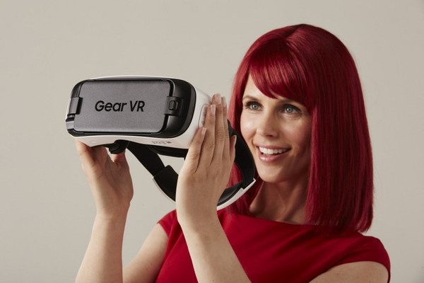 前方高能！90欧元的新版Gear VR也可以如此彪悍