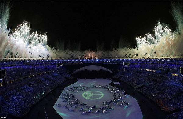 里约奥运会开幕了，一起观看VR直播约么？