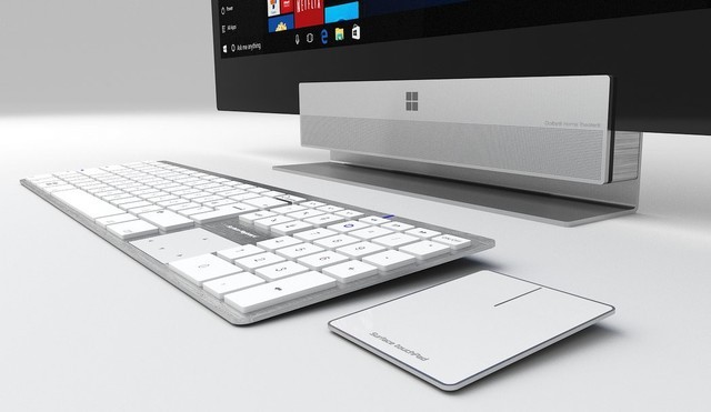 下月微软将发布新款Surface，代号“红衣主教”