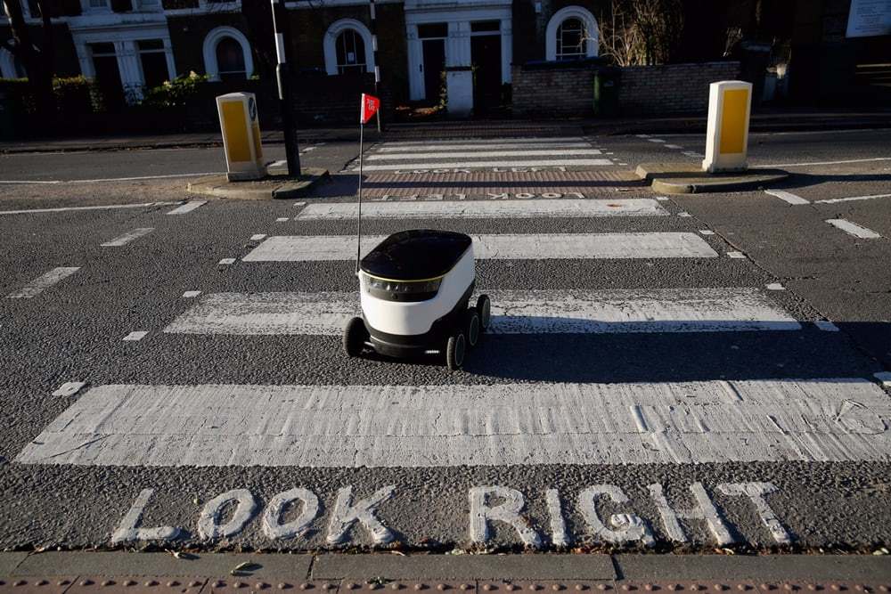英国Just Eat自动驾驶机器人的外卖系统上线