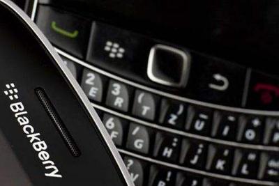 黑莓将不再是一家手机公司；阿里巴巴向印度电商Paytm注资1.77亿美元