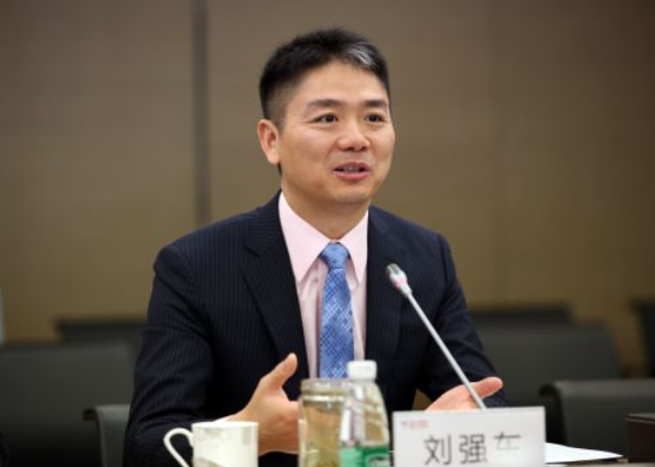 刘强东亮出“超级投资计划”，宣布在川建立150个无人机货运机场