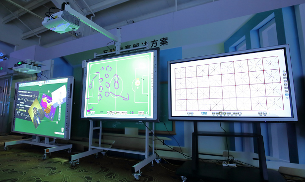 优派上海举行新品发布会，推出显示器等新品及解决方案