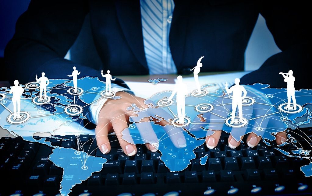 跨越一甲子的AI已在何处迎来爆发？16位顶级专家给出了答案