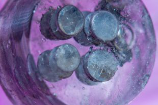 莱斯大学研制出看似柔弱，实则坚不可摧的新型复合材料