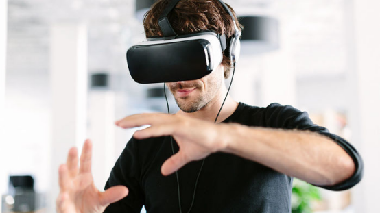 VR体验中的追踪定位技术，现在可以换成低成本的Wi-Fi了