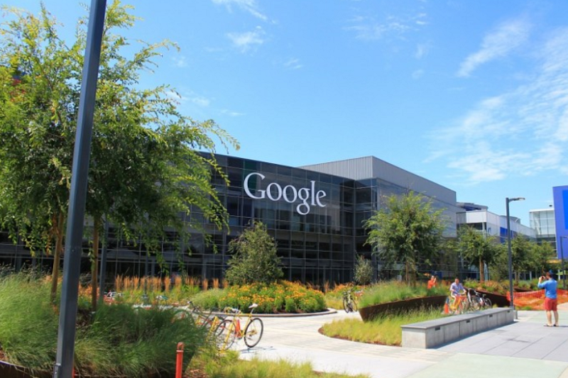 央行叫停ICO；谷歌重返中国组建团队