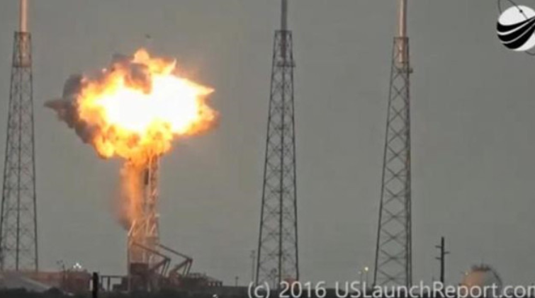 “猎鹰9号”爆炸处理后续：SpaceX将为用户提供一次免费发射服务
