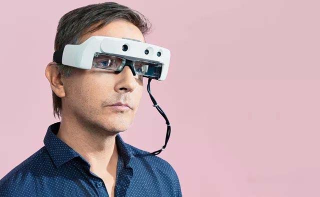 OxSight研发了一款增强现实眼镜，可以为视觉障碍患者提供可见物理世界