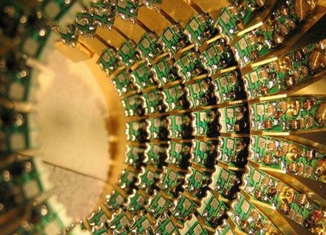 日本研发高性能量子计算机，数据处理速度是最快大型计算机的100倍