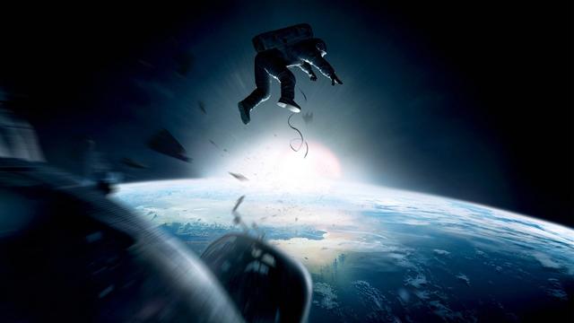 如果宇航员不小心飘进太空，会发生什么？