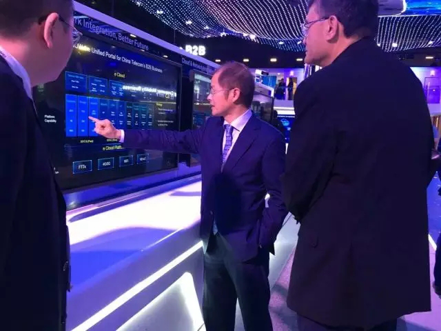 使能智能世界 华为云携手合作伙伴惊艳亮相MWC2018