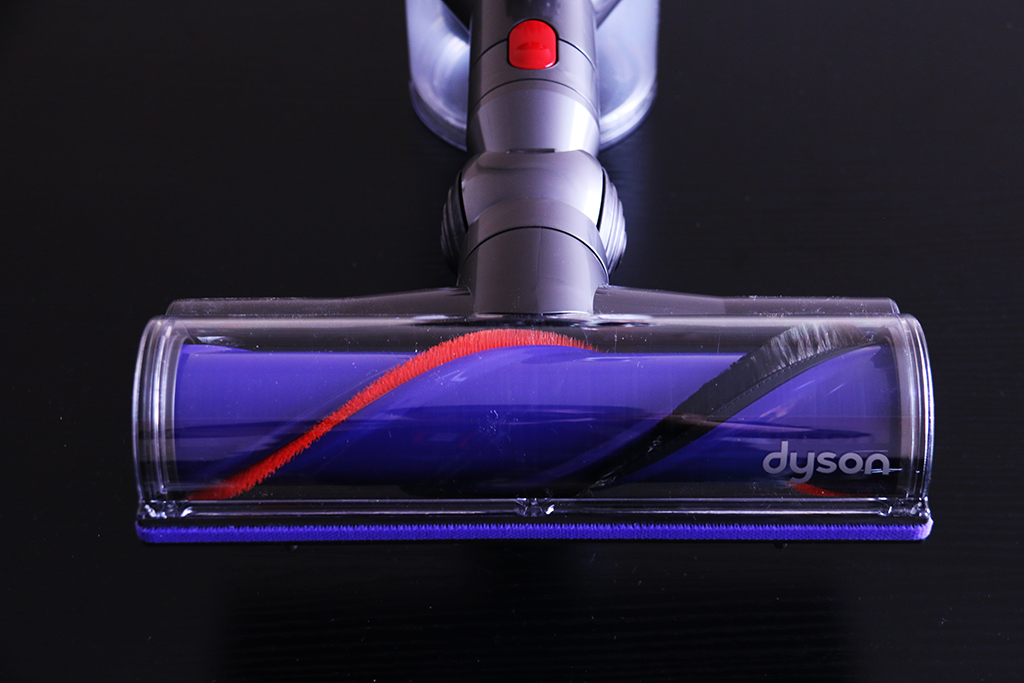 飞利浦S系列和戴森V8对比实测：决战吸尘器“紫禁之巅”