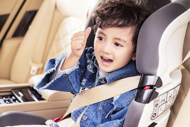 高端德国汽车技术引入儿童安全座椅行业，Roomeye掀起风潮