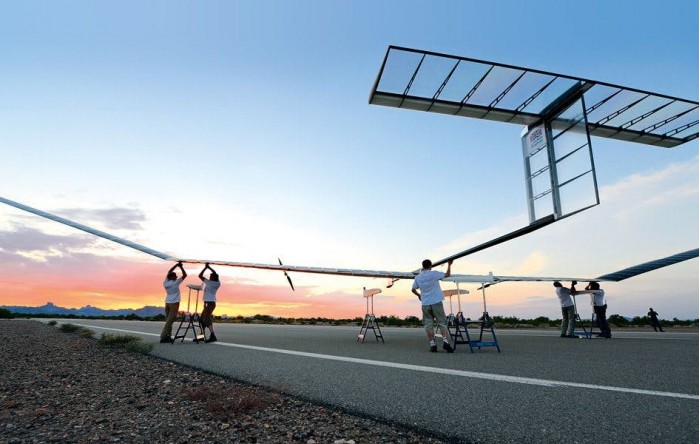 空客新款太阳能无人机刷新纪录，可持续飞行25多天