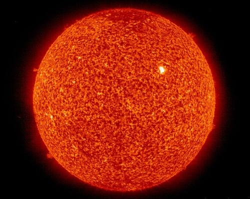  NASA将在今日发射飞行太阳的探测器，助力科学家近距离研究太阳
