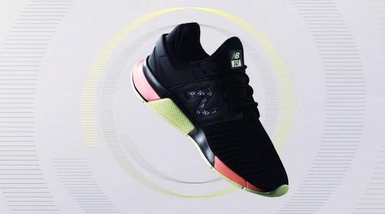 索尼与New Balance研发智能跑鞋，搭载电子墨水屏