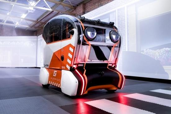 捷豹路虎研发新型无人驾驶汽车，可与行人进行眼神交流