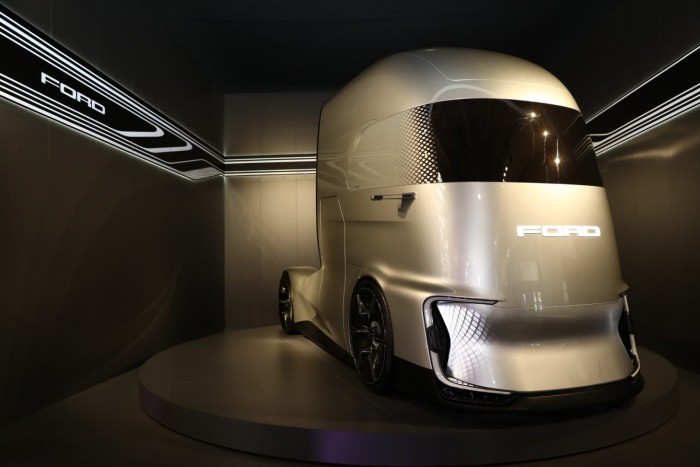 福特发布重型卡车概念车，将打造新型动力系统