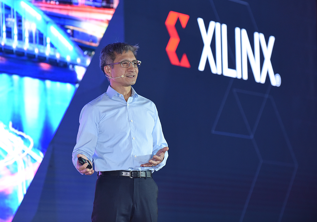 Xilinx推出首款新类别平台—— Versal