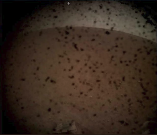 “洞察”号探测器成功着陆火星，首次揭秘火星内部结构